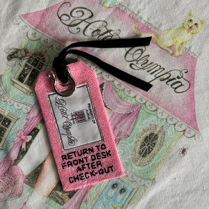 Embroidered luggage tag